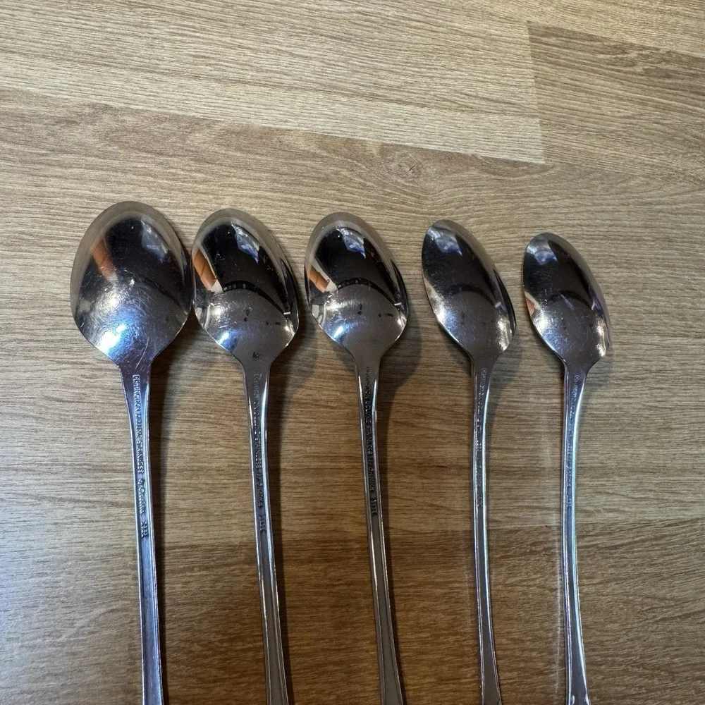 KENNETT SQUARE 5 Iced Tea Spoons Oneida Distinction Deluxe Stainless HH